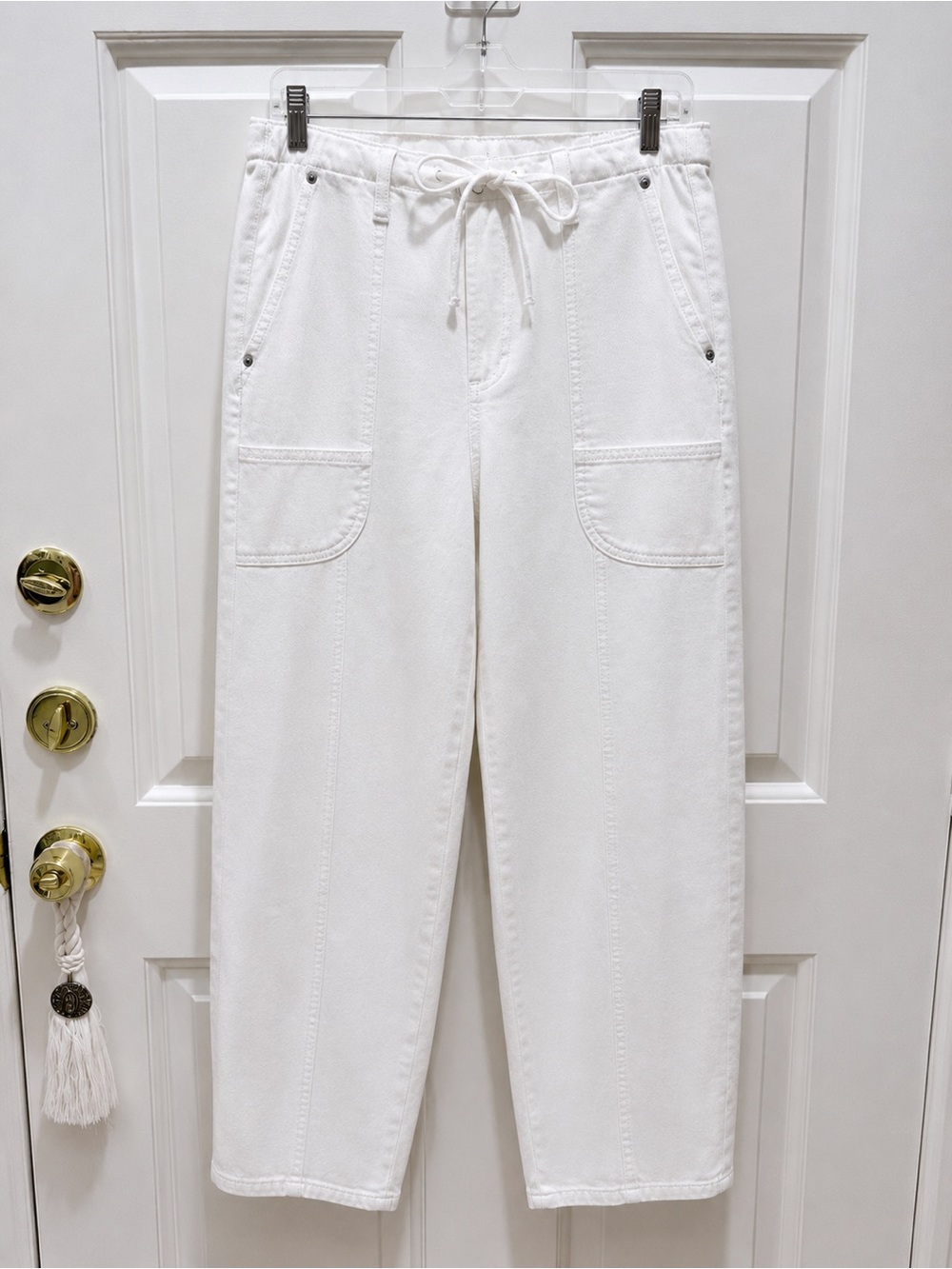 Universal Thread White Straight-Leg Drawstring Jeans